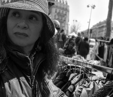Mercatino dell'usato solo donna