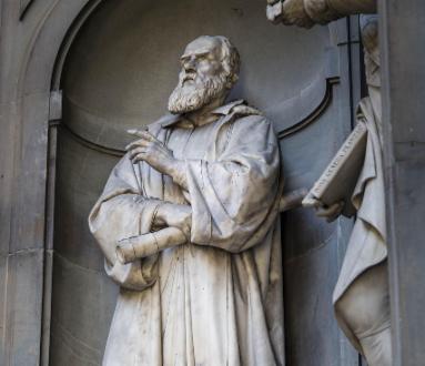 Breve storia della gravità, da Galileo ai nostri giorni | Luca Molinari