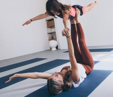 Yoga insieme (ai bimbi)