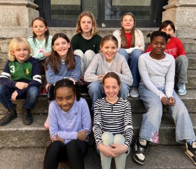 Noi costruiremo una città. Piccole voci del Coro Clarière